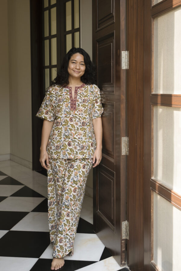 White Floral Jaal Adult Pajama Set